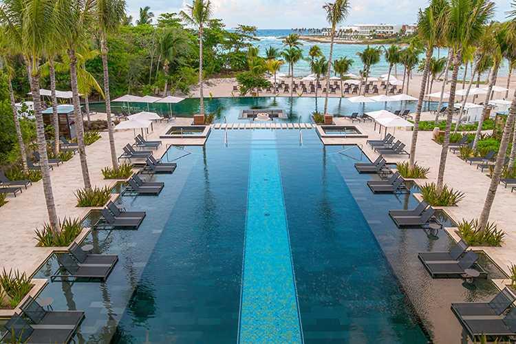 Elevate Your Passover Celebration with These Amazing Pesach Programs